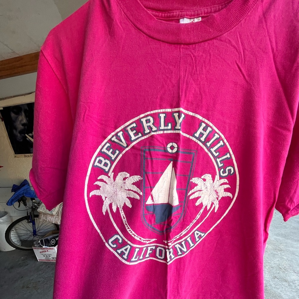 beverly hills pink tee